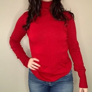 Long sleeved red turtleneck